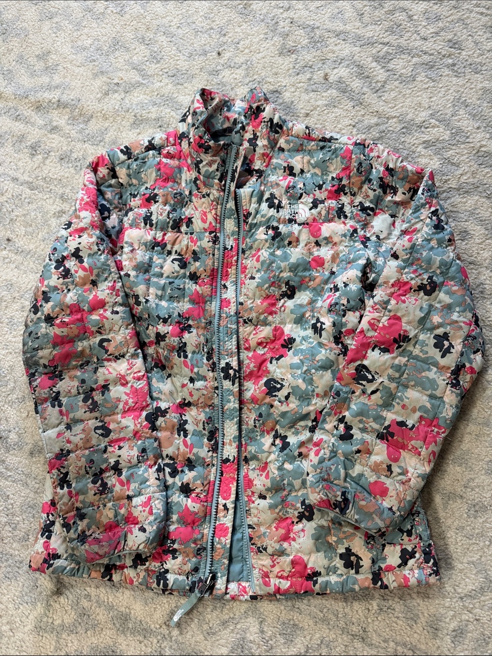 The North Face Floral Quilted Puffer Jacket - Pink, Blue & Black